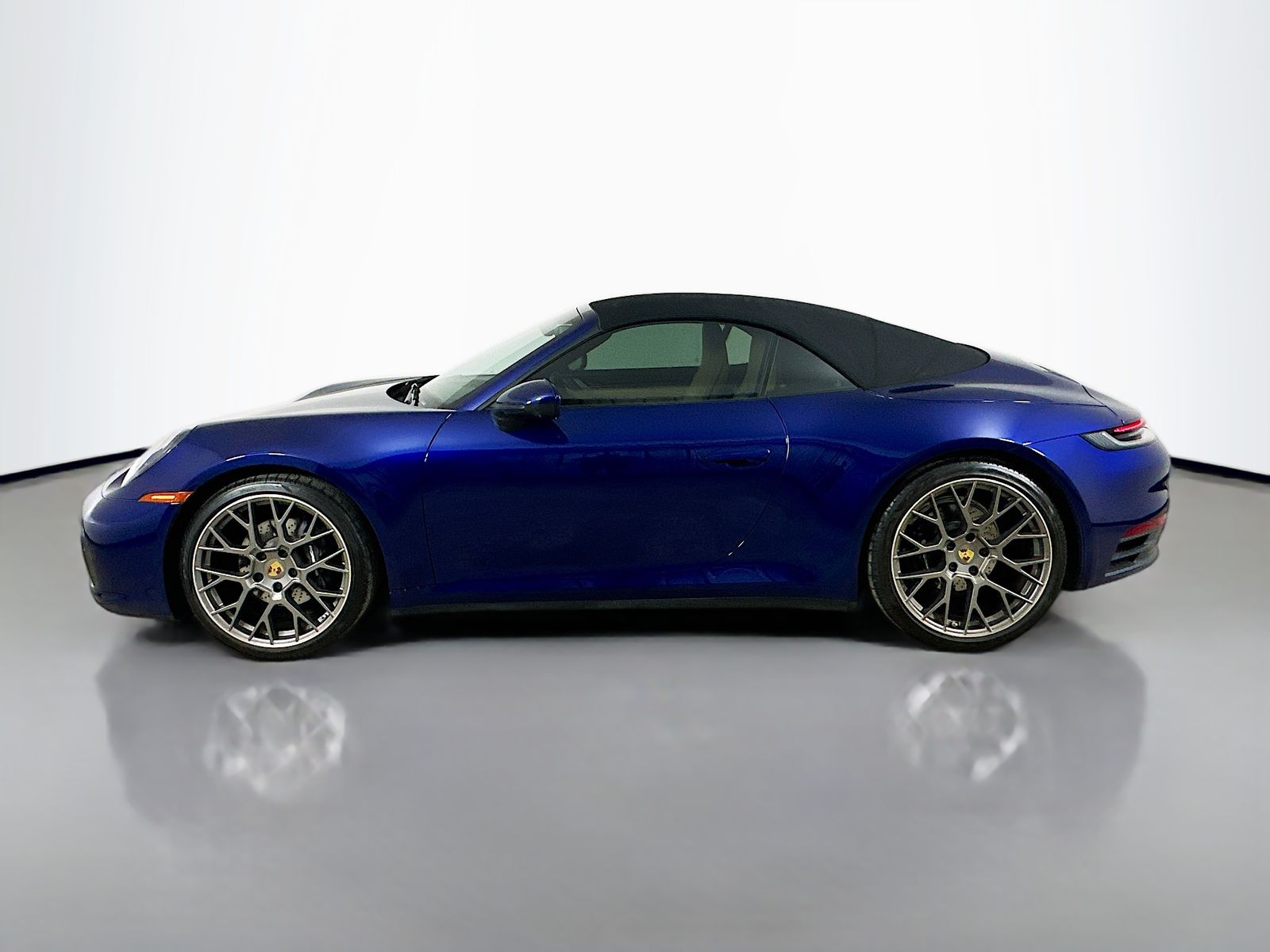 DEELUXE　ID6.2 PF　25センチ　ネイビーブルー Used 2022 Porsche 911 For Sale | Florence KY WP0CA2A98NS236555