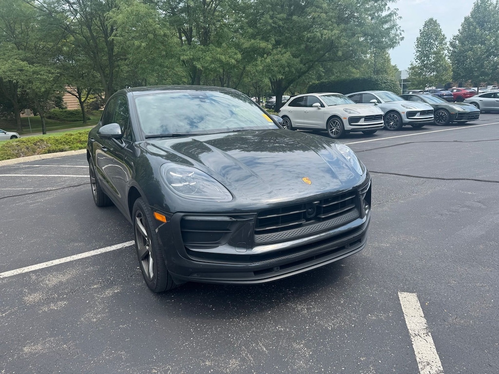 Certified 2022 Porsche Macan Base SUV