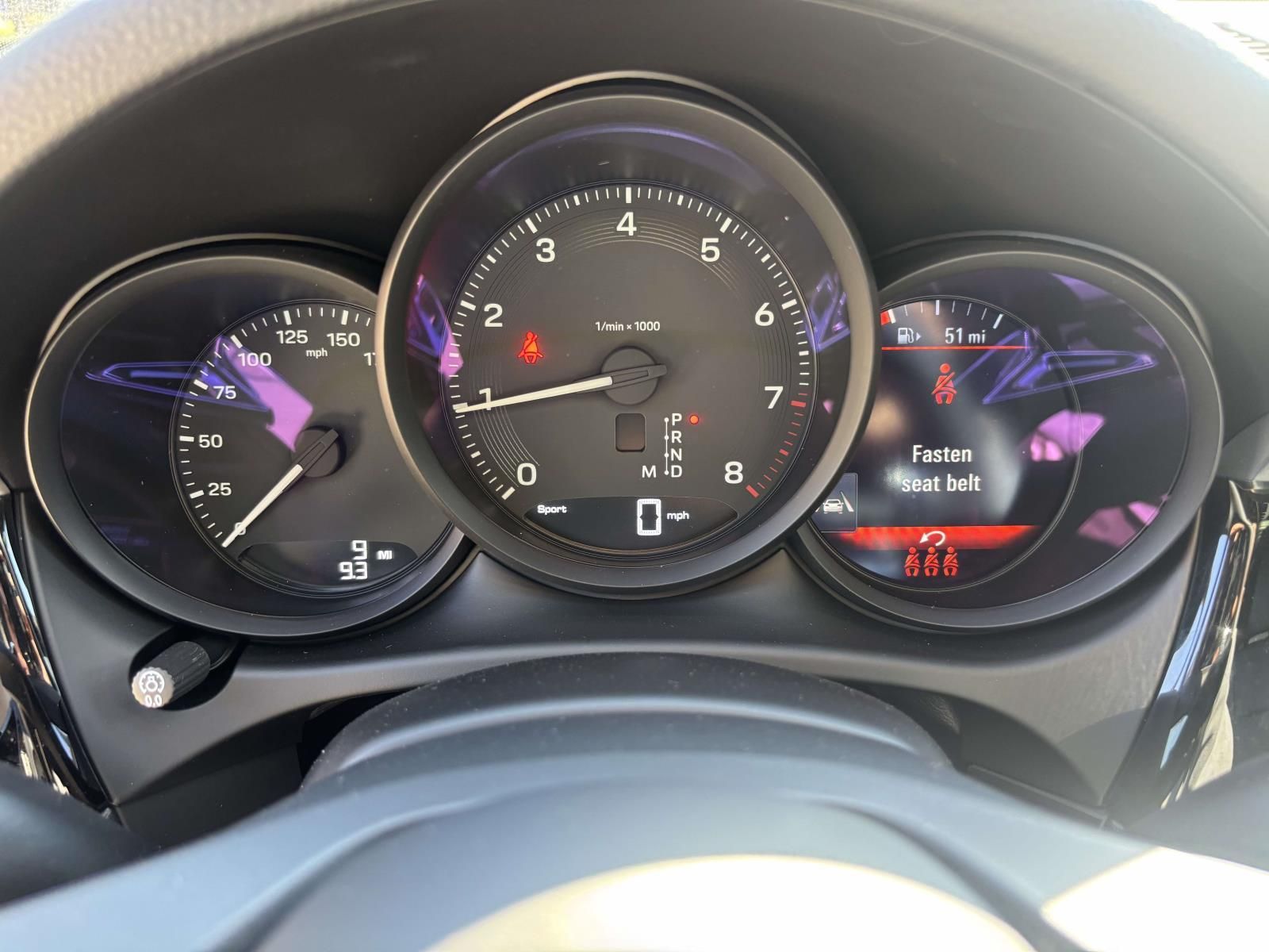 2026 Porsche Macan Base - Photo 25