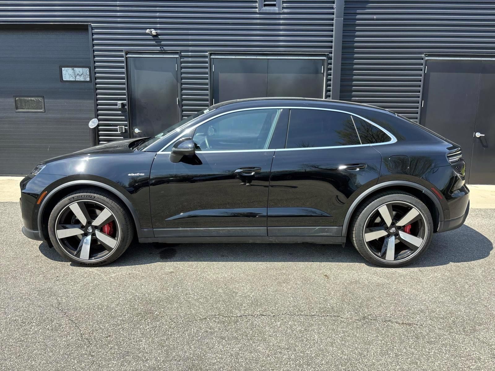Certified 2025 Porsche Macan S with VIN WP1AB2XAXSL152339 for sale in Dublin, OH