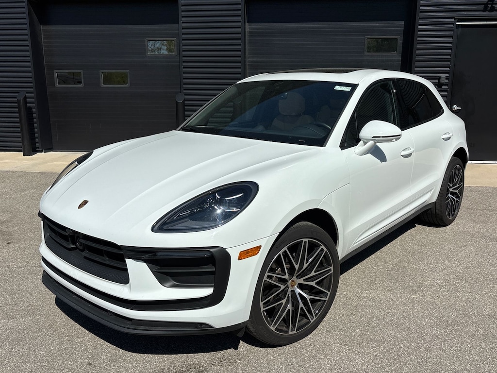 Certified 2026 Porsche Macan Base SUV