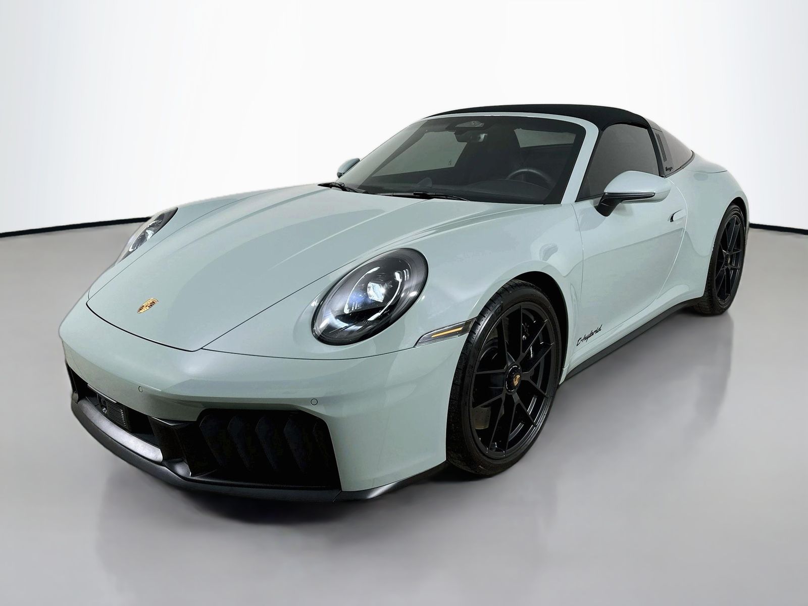 2026 Porsche 911 GTS