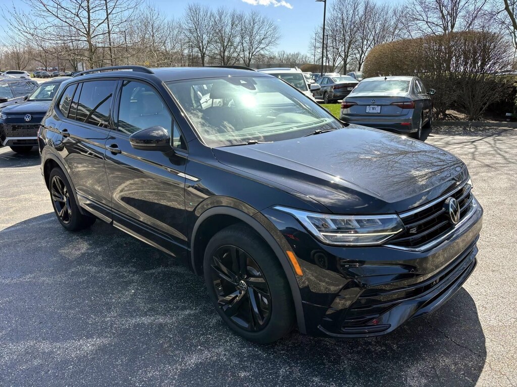 Used 2023 Volkswagen Tiguan 2.0T SE R-Line Black SUV