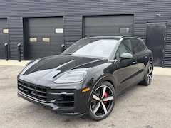 2026 Porsche Cayenne GTS SUV