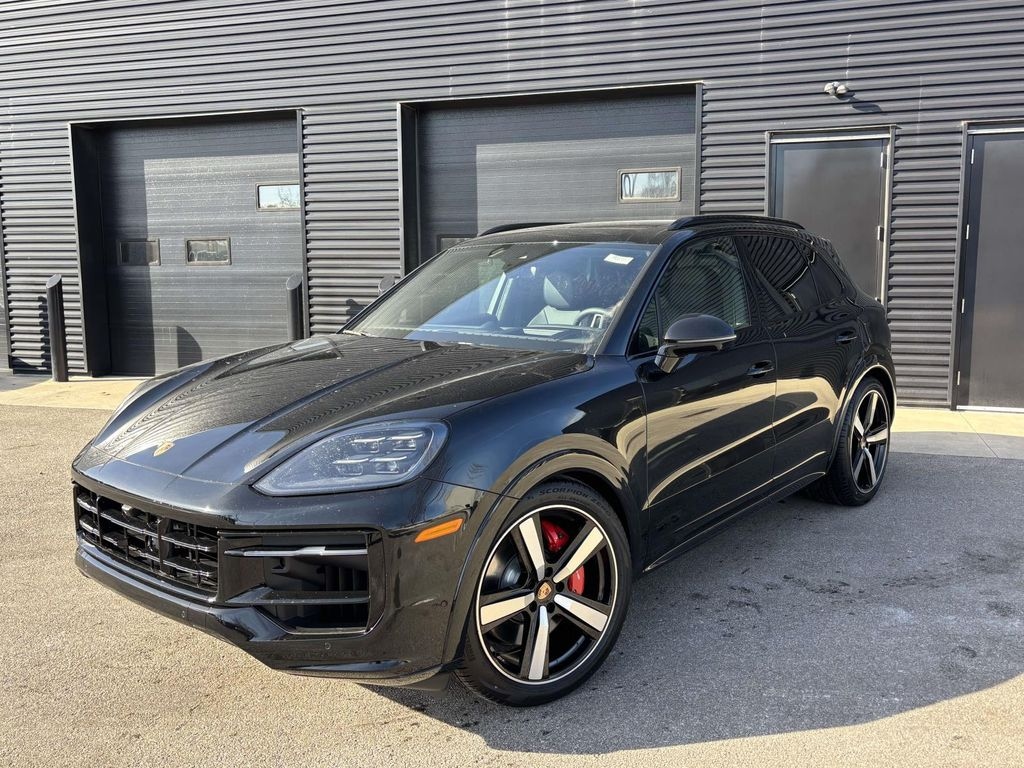 New 2026 Porsche Cayenne GTS SUV