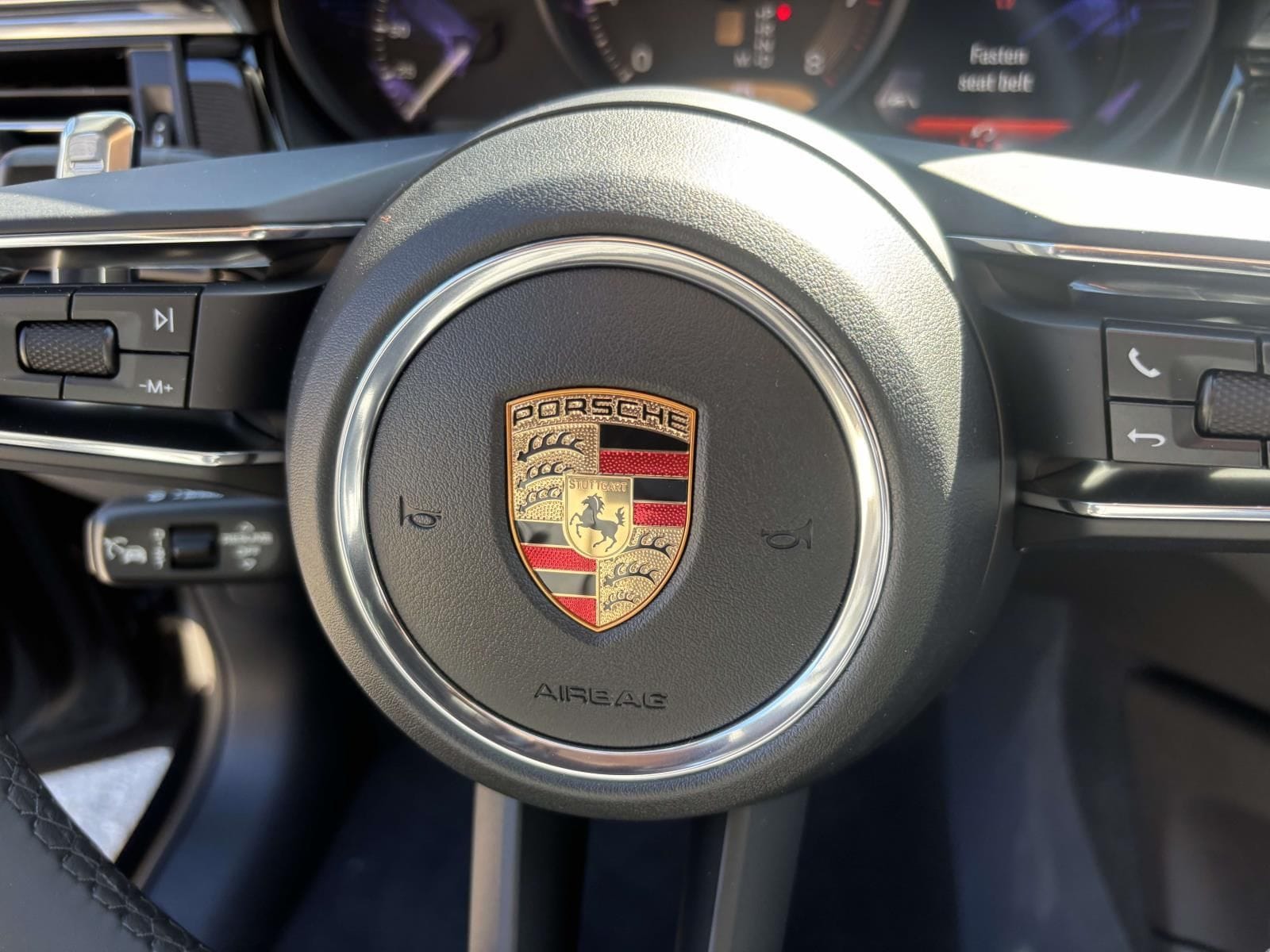 2026 Porsche Macan Base - Photo 24