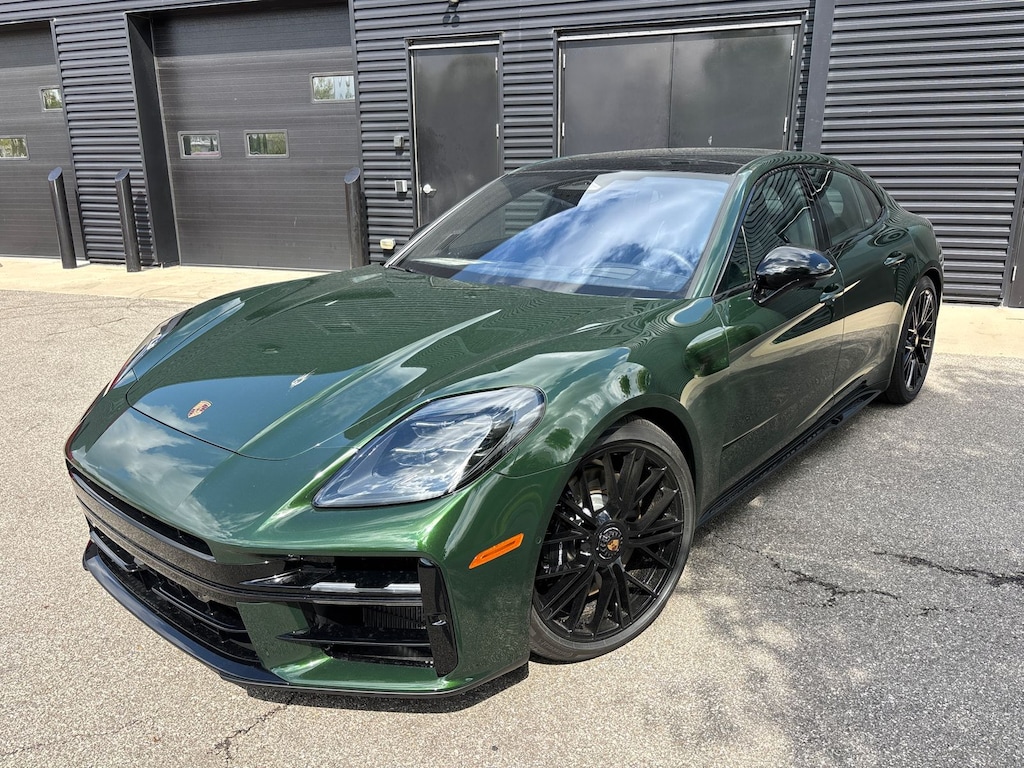 New 2026 Porsche Panamera GTS Hatchback