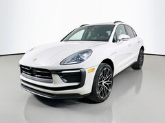 2026 Porsche Macan Base SUV