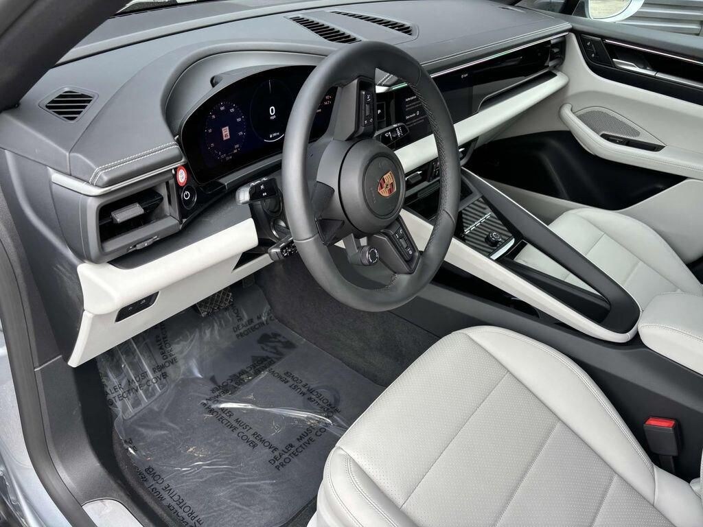 New 2025 Porsche Macan Electric 4 SUV