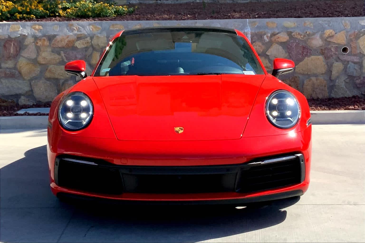 2021 Porsche 911 4 photo 2