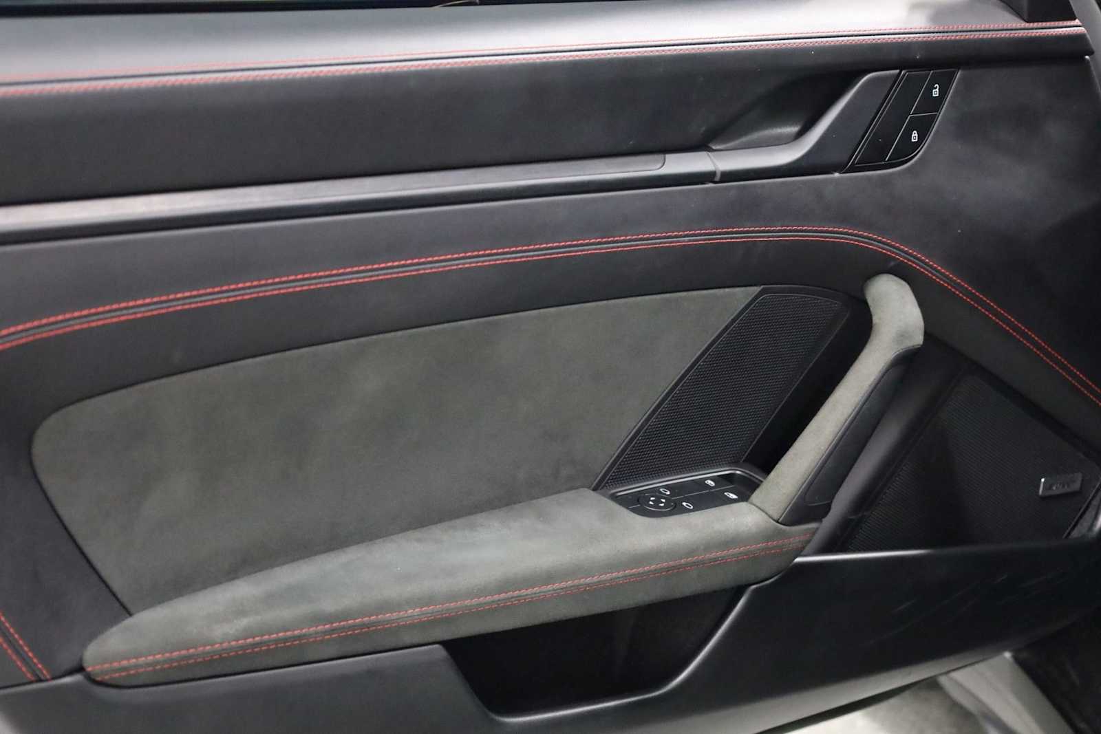 Thumbnail: 2023 Porsche 911 - 16