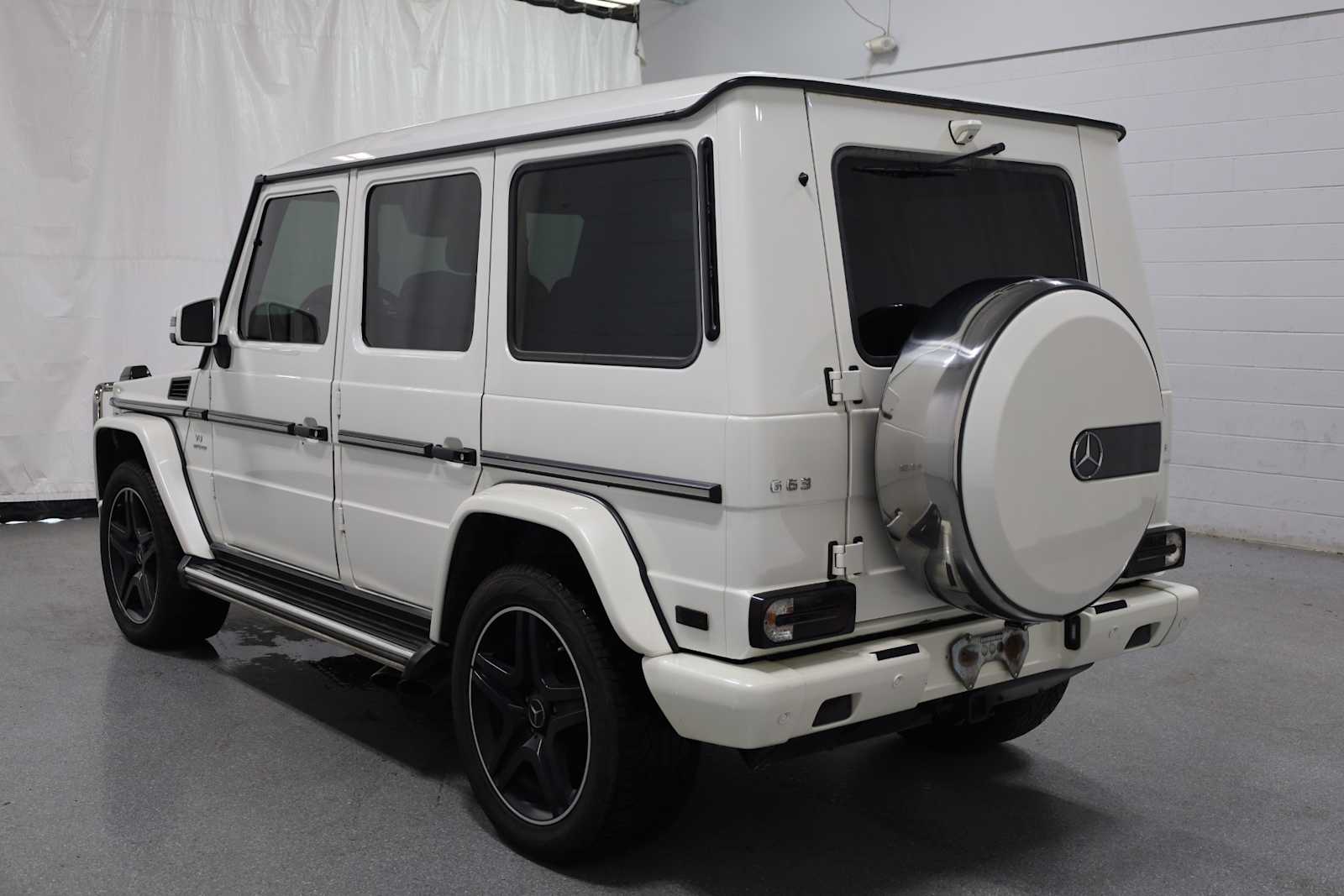 Thumbnail: 2015 Mercedes-Benz G-Class - 3