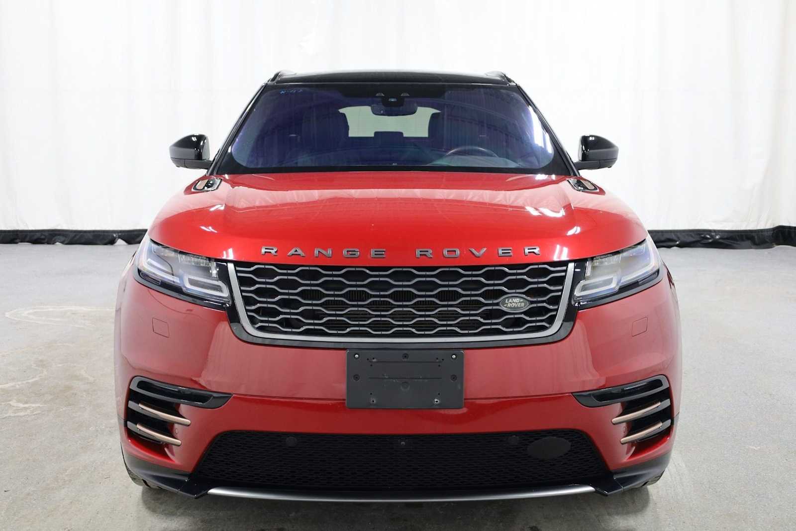 Thumbnail: 2018 Land Rover Range Rover Velar - 14