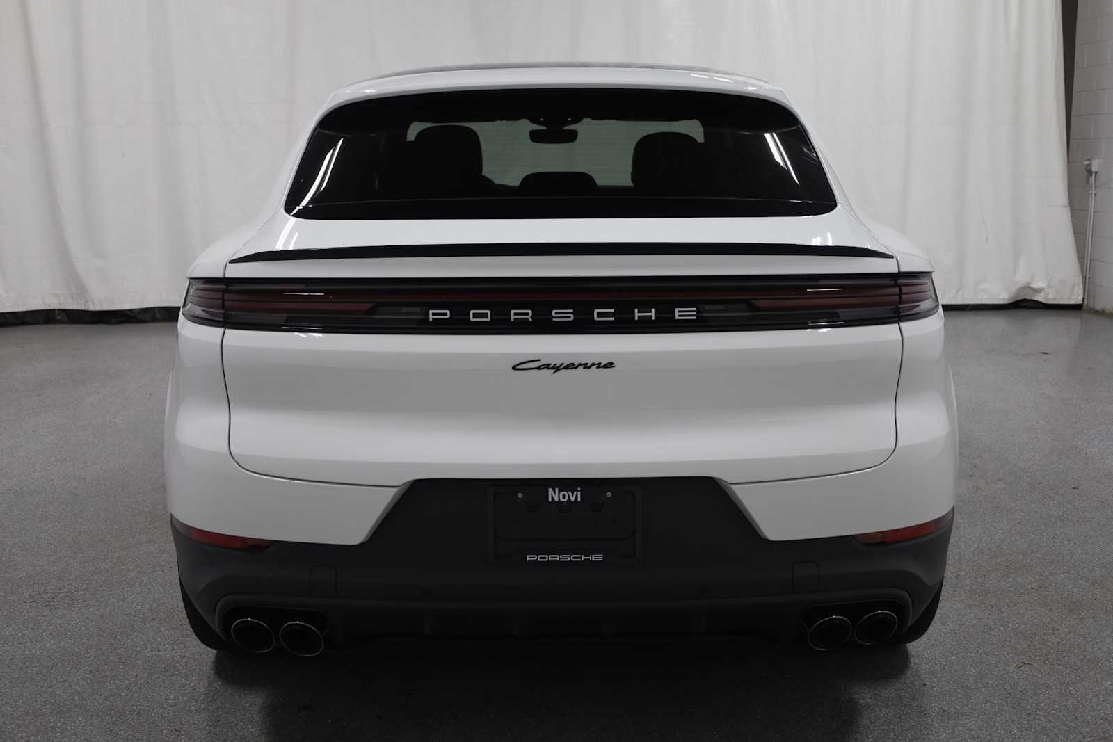 Thumbnail: 2025 Porsche  - 7