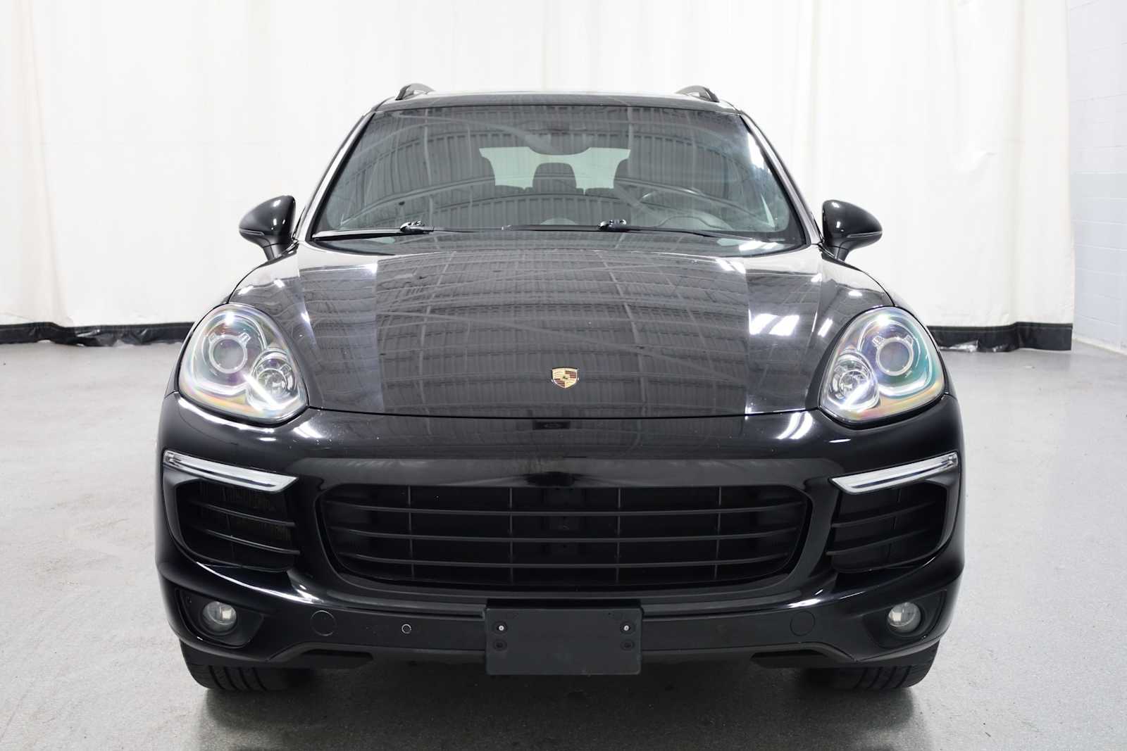 Thumbnail: 2016 Porsche Cayenne - 14