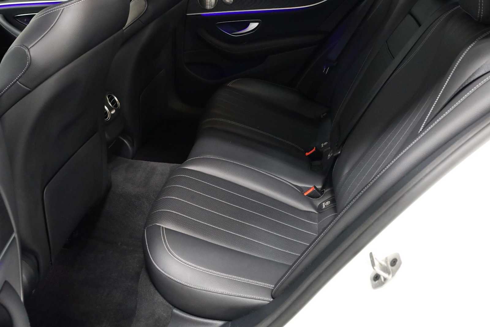 Thumbnail: 2023 Mercedes-Benz E-Class - 29