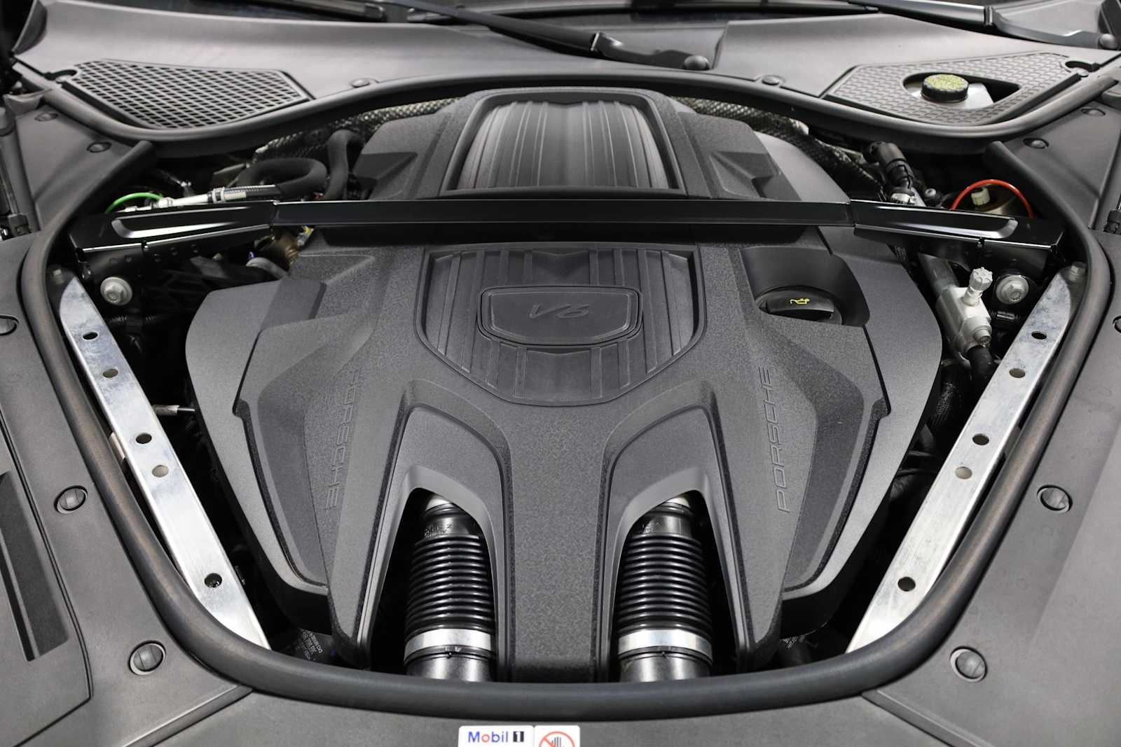 Thumbnail: 2023 Porsche Panamera - 42