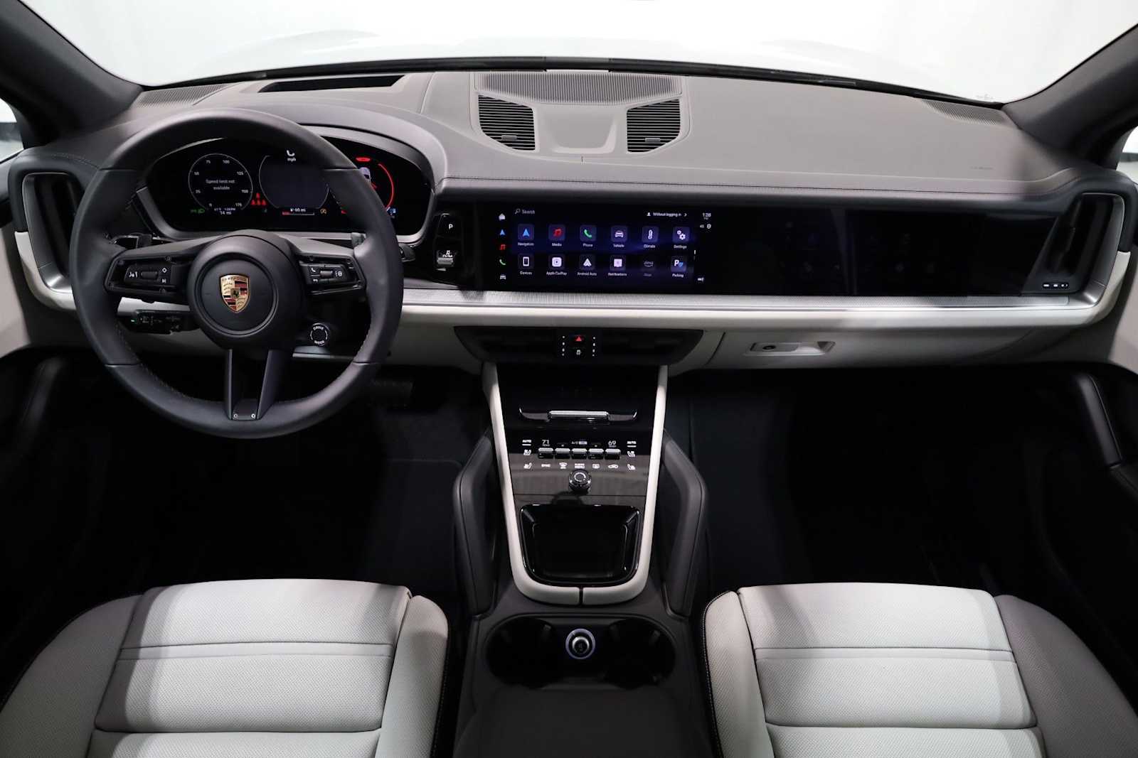 Thumbnail: 2026 Porsche Cayenne - 24