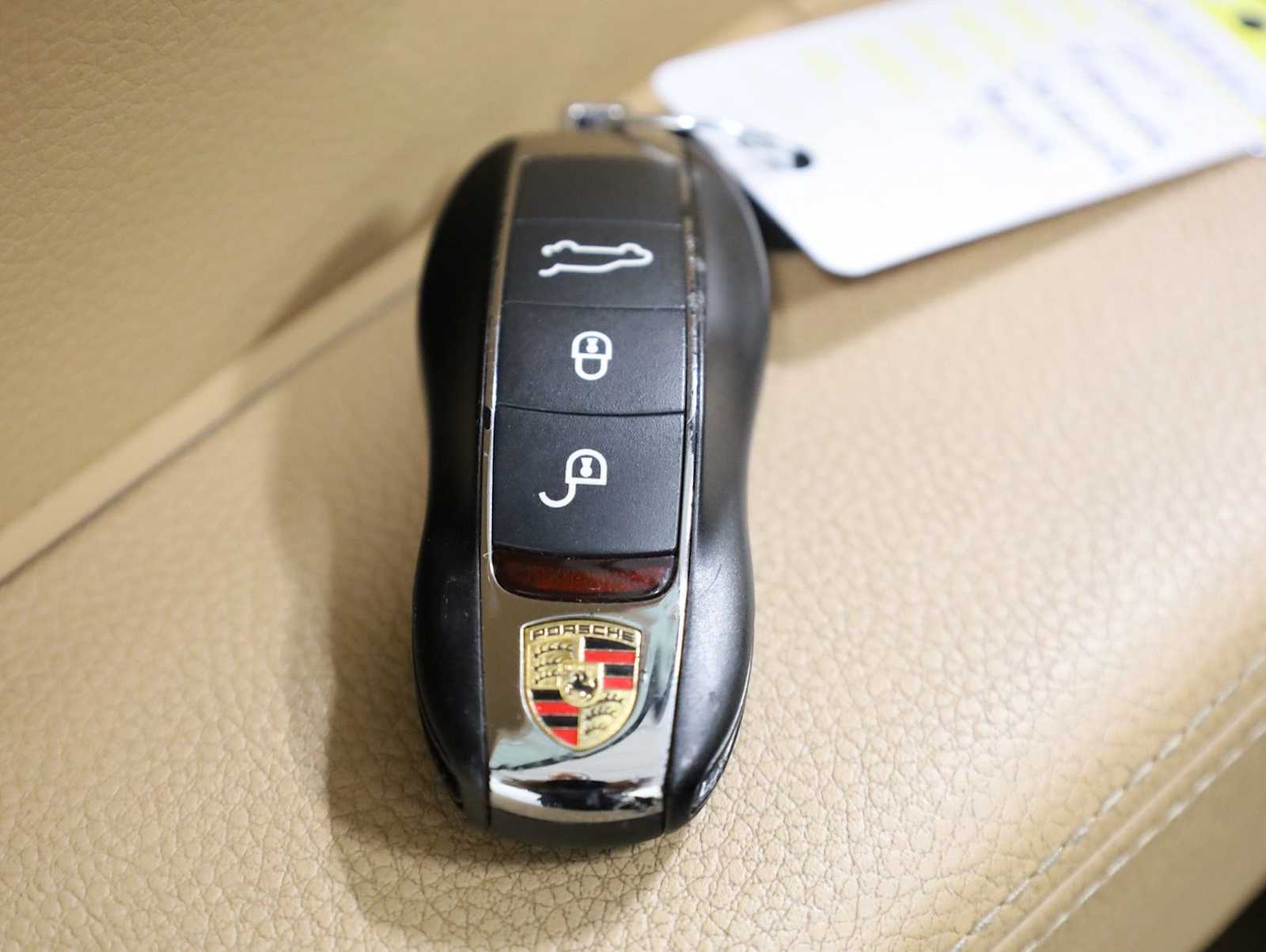 Thumbnail: 2015 Porsche Cayenne - 43