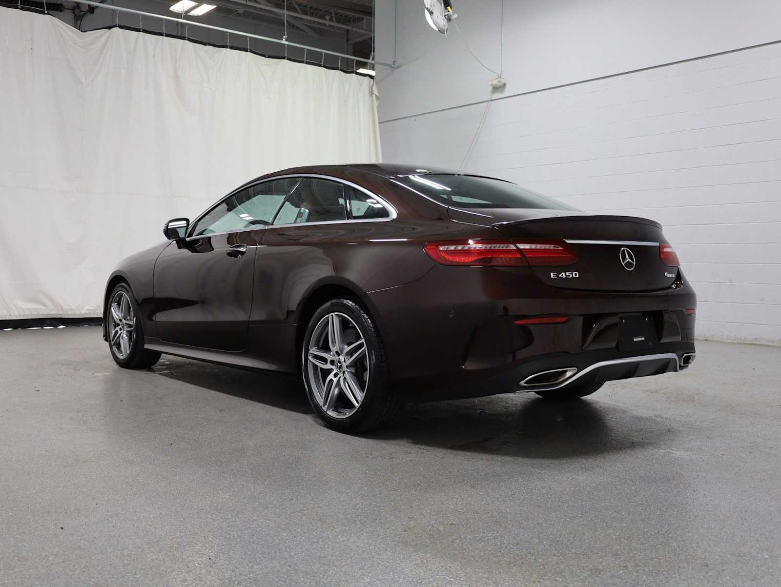 Thumbnail: 2020 Mercedes-Benz E-Class - 7