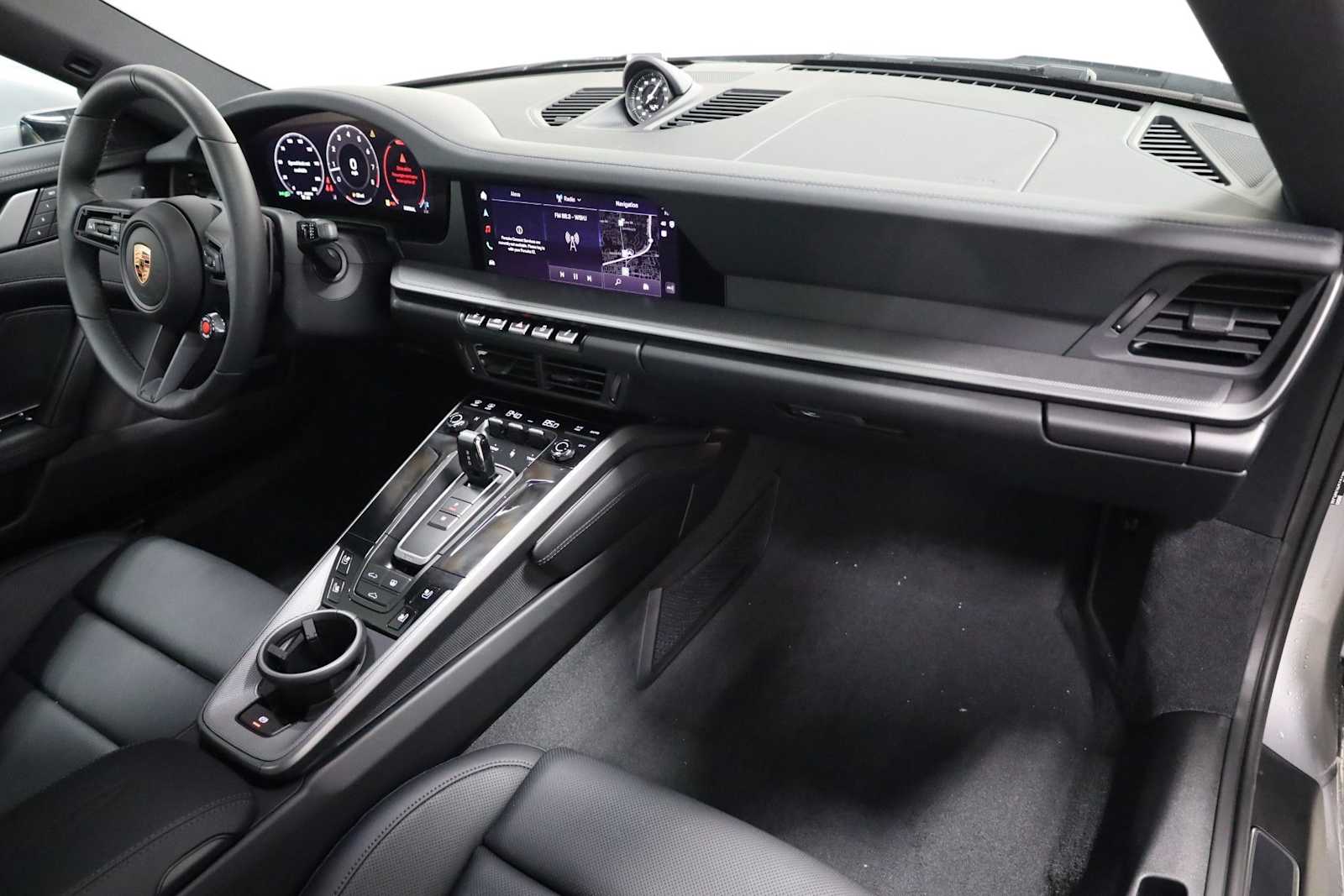 Thumbnail: 2026 Porsche 911 - 6