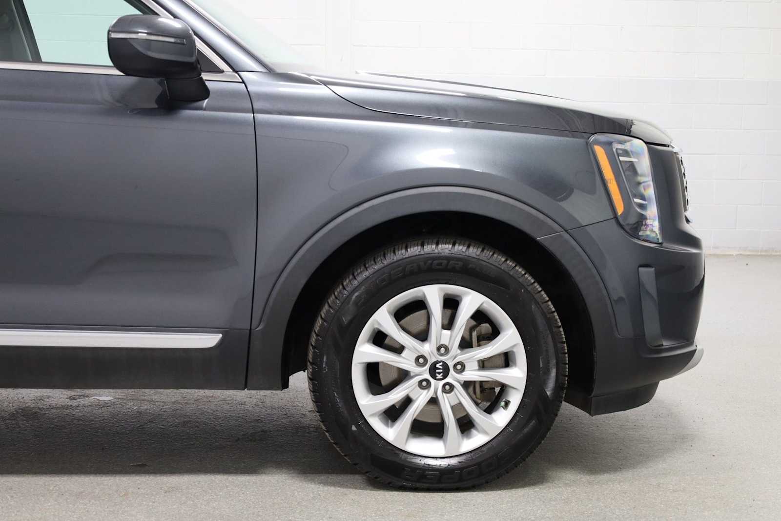 Thumbnail: 2021 Kia Telluride - 11
