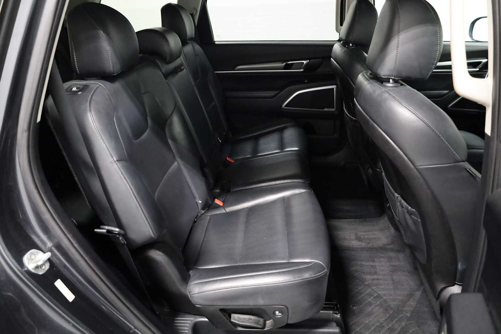 Thumbnail: 2021 Kia Telluride - 33