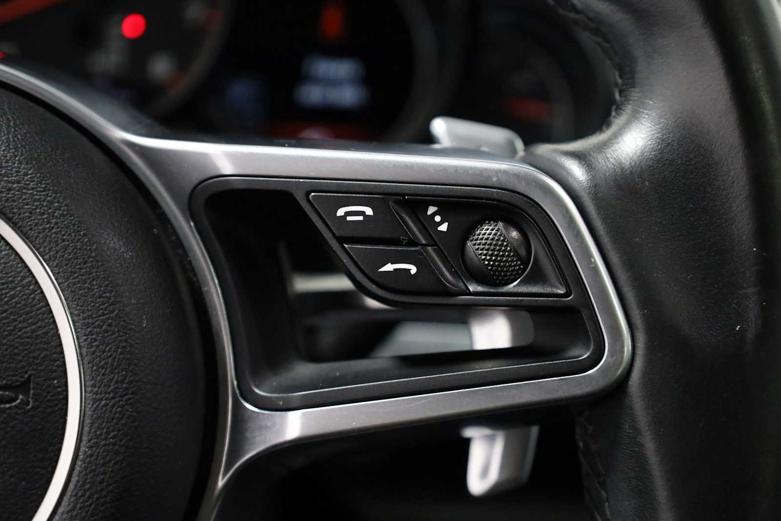 Thumbnail: 2017 Porsche Cayenne - 28