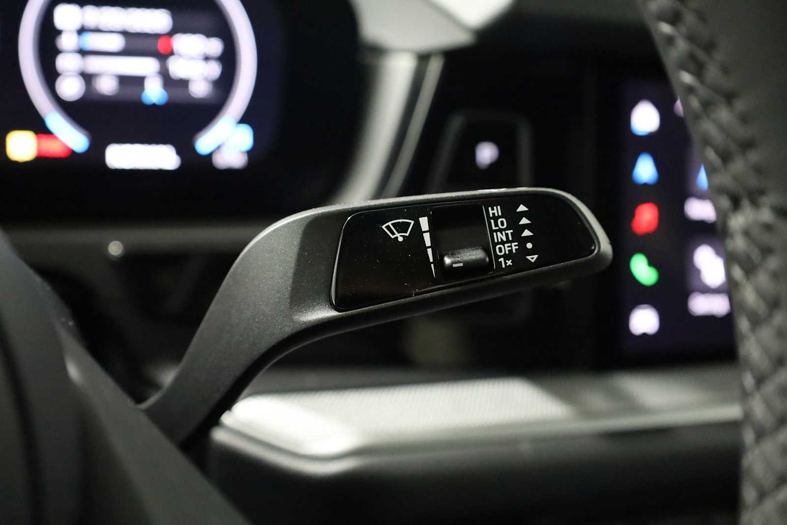 Thumbnail: 2025 Porsche  - 29