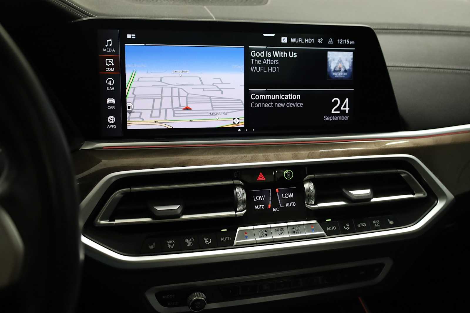 Thumbnail: 2022 BMW X5 - 30