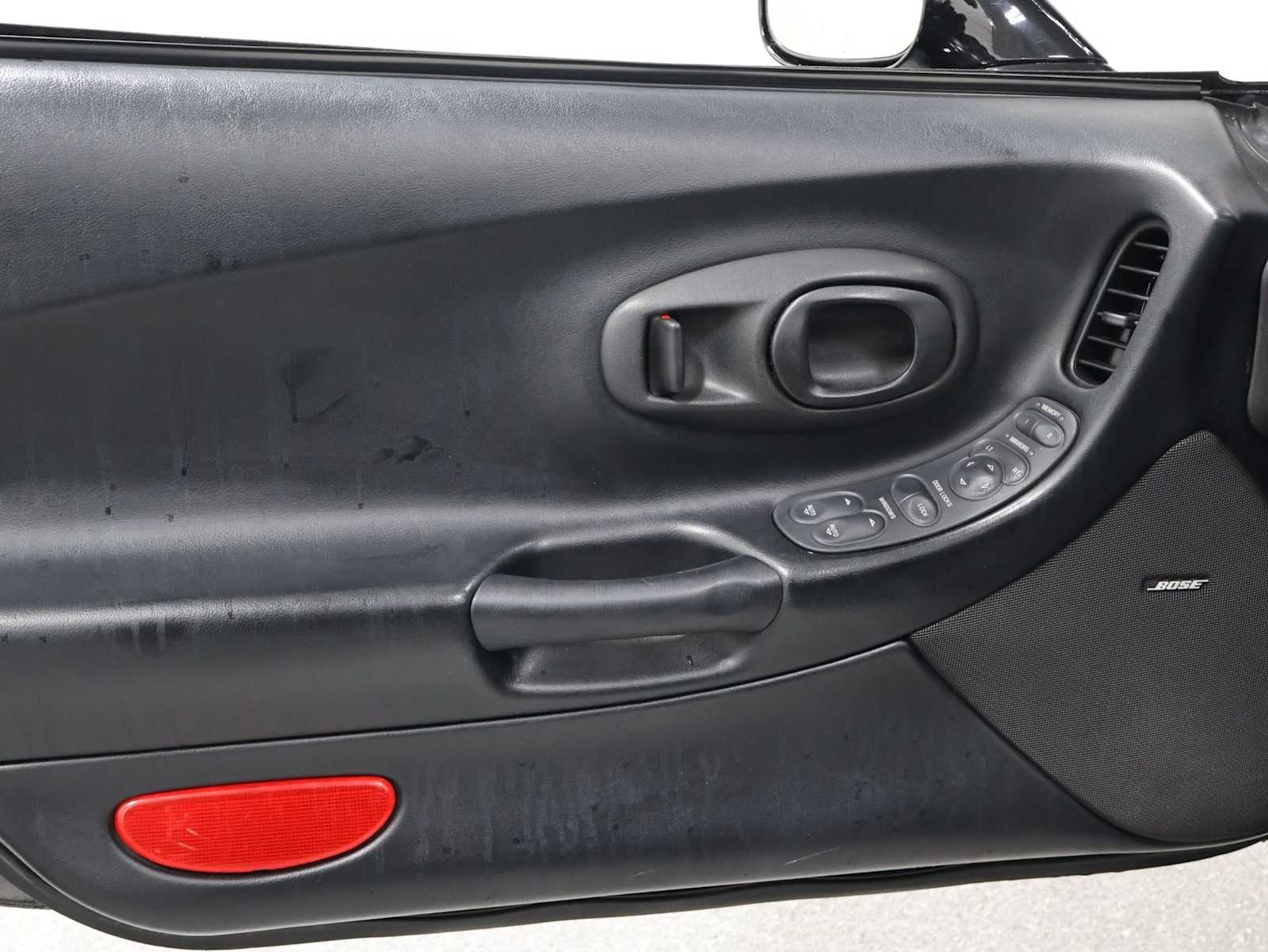 Thumbnail: 1998 Chevrolet Corvette - 15