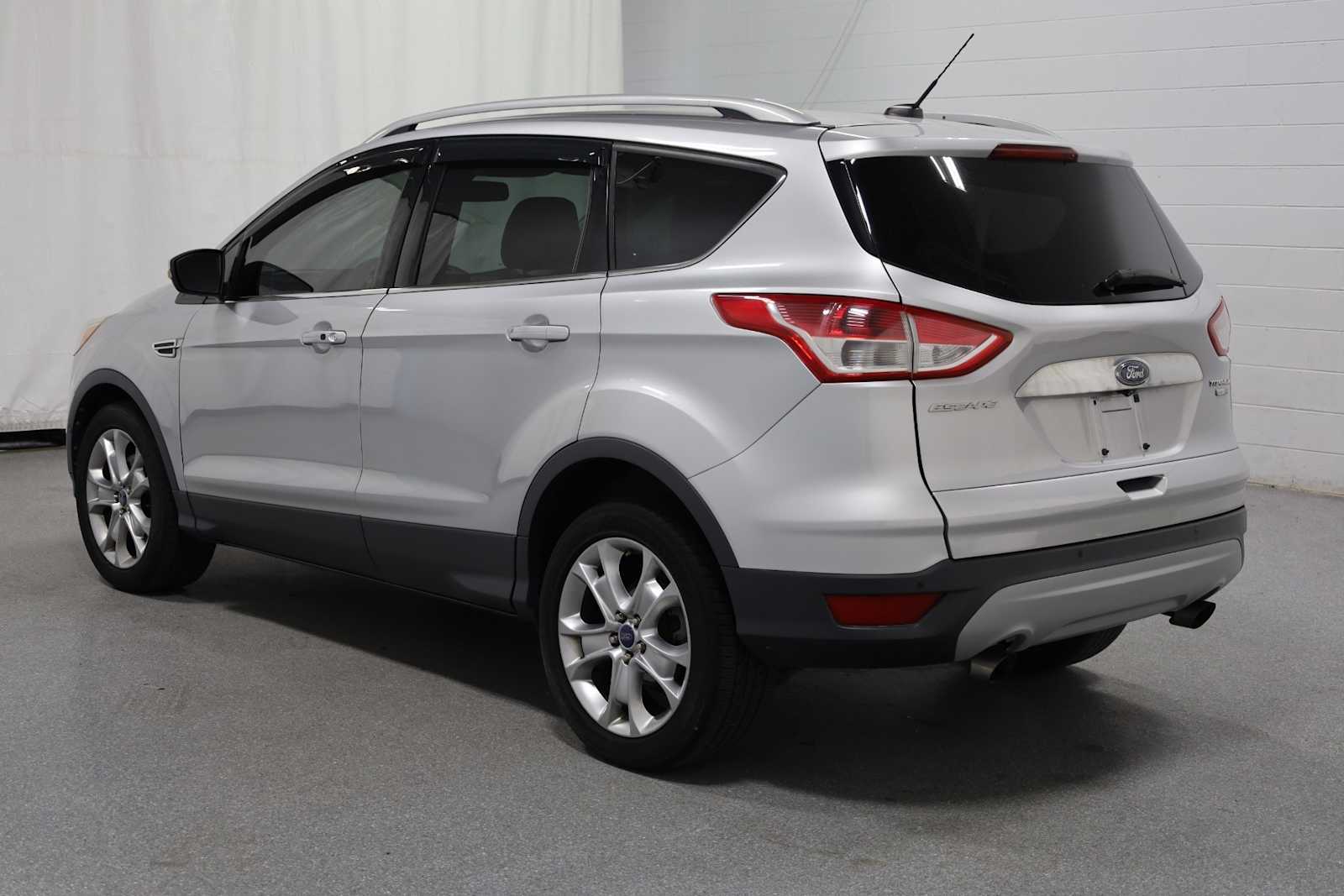 Thumbnail: 2014 Ford Escape - 3