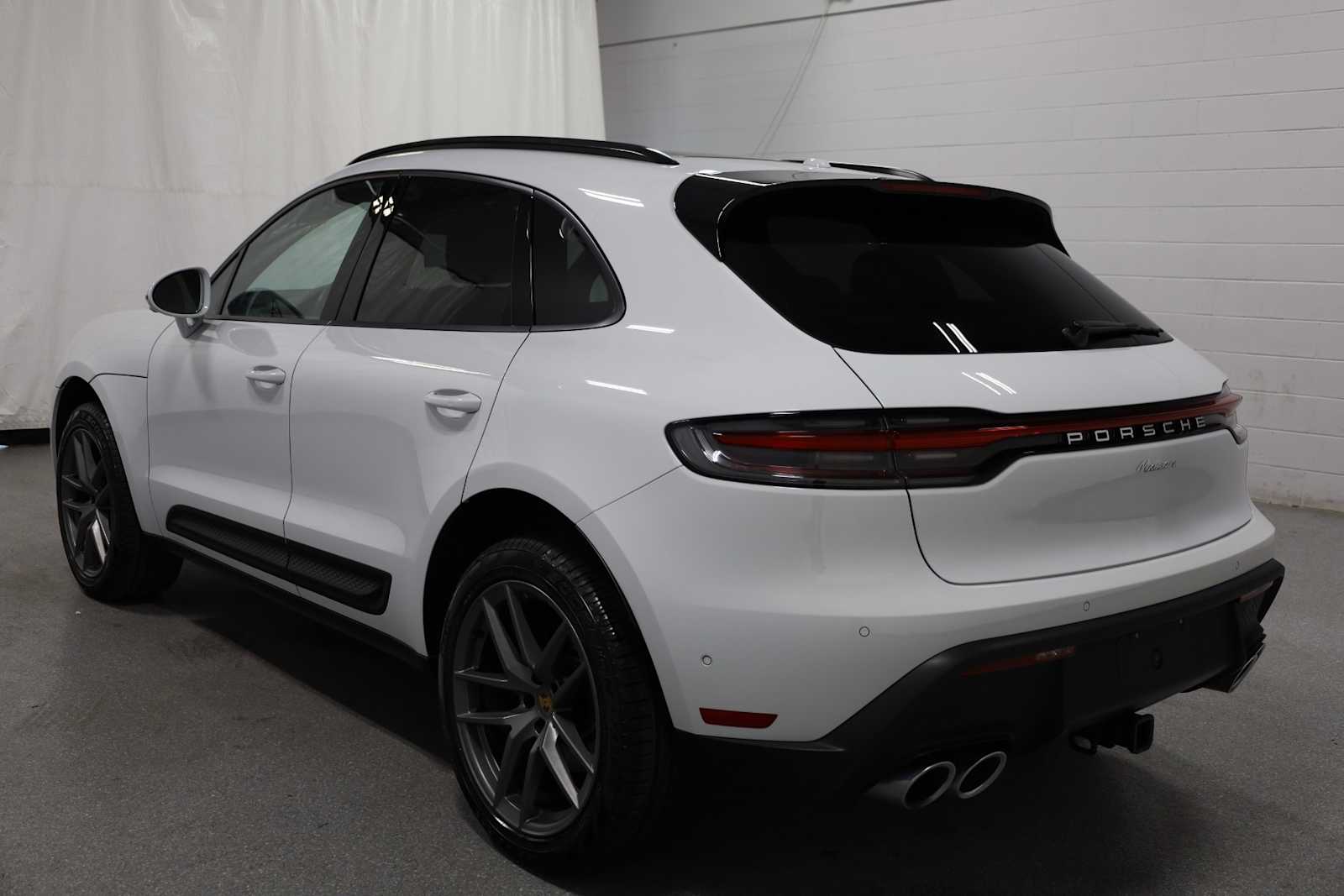 2023 Porsche Macan  3