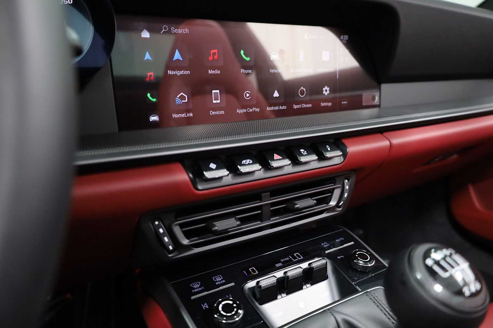 Thumbnail: 2024 Porsche 911 - 28