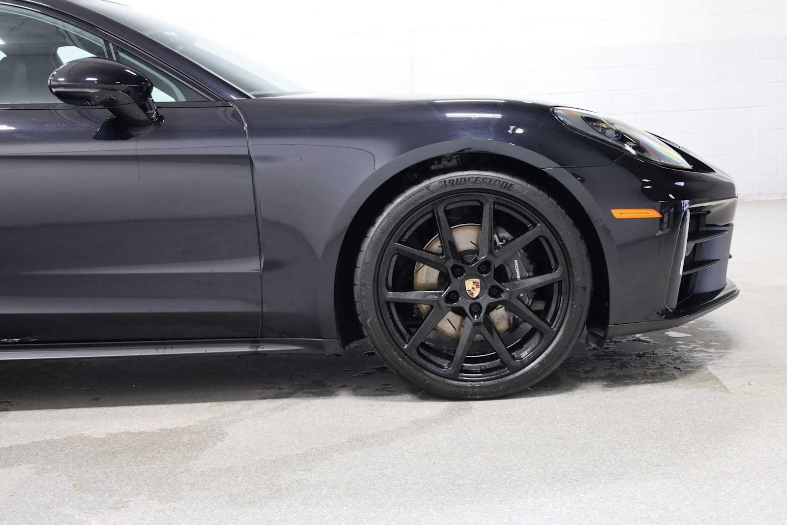 Thumbnail: 2025 Porsche Panamera - 11