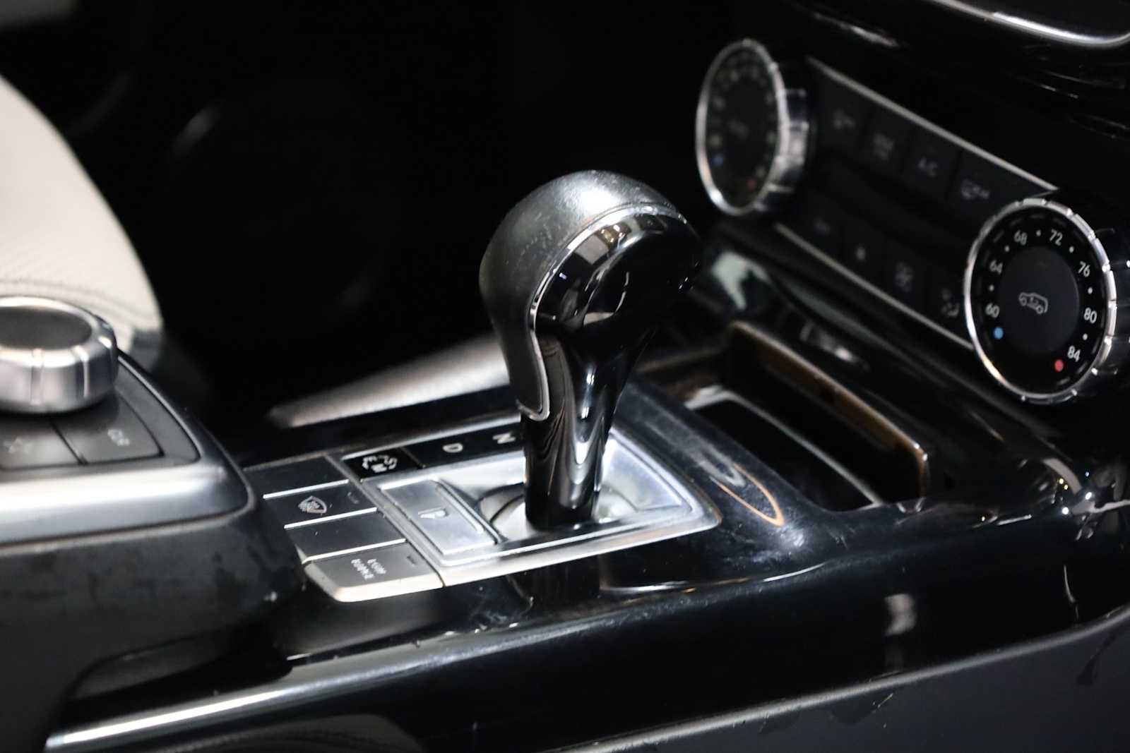 Thumbnail: 2013 Mercedes-Benz G-Class - 19