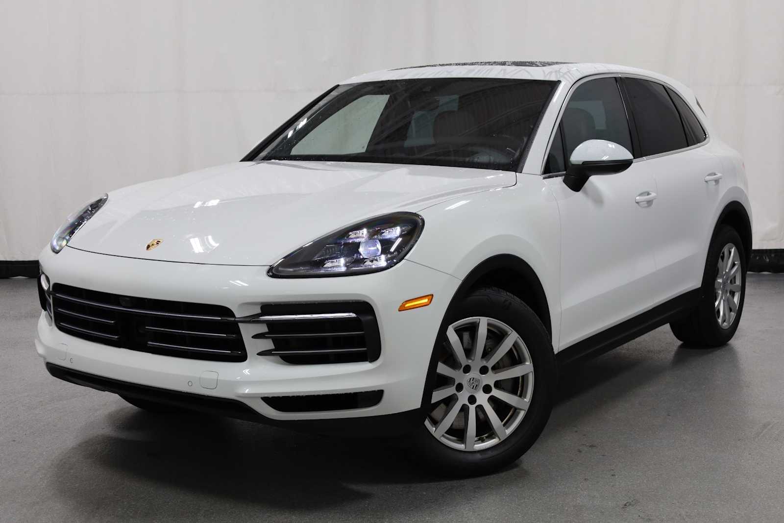 Thumbnail: 2020 Porsche Cayenne - 1