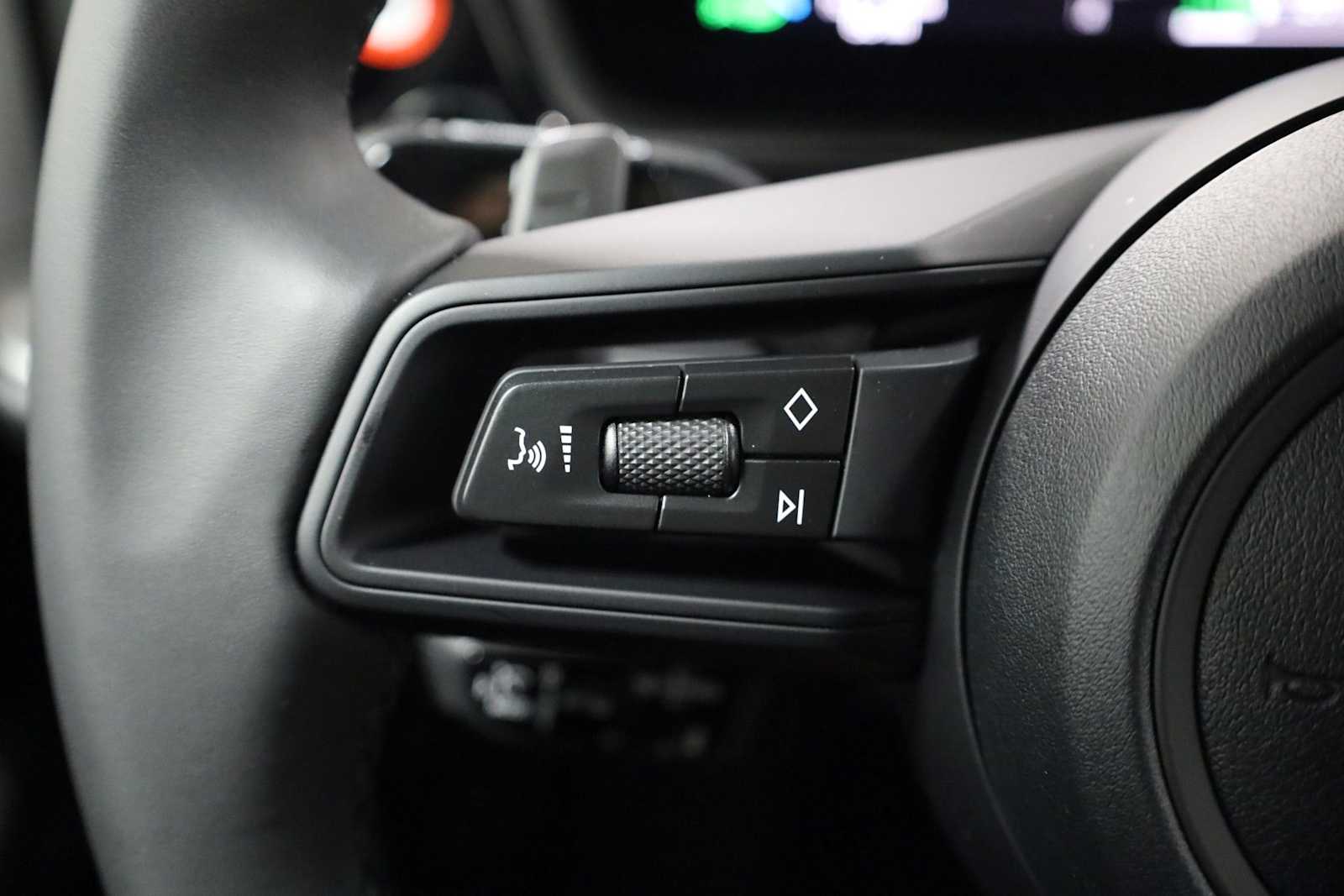 Thumbnail: 2026 Porsche Cayenne - 27