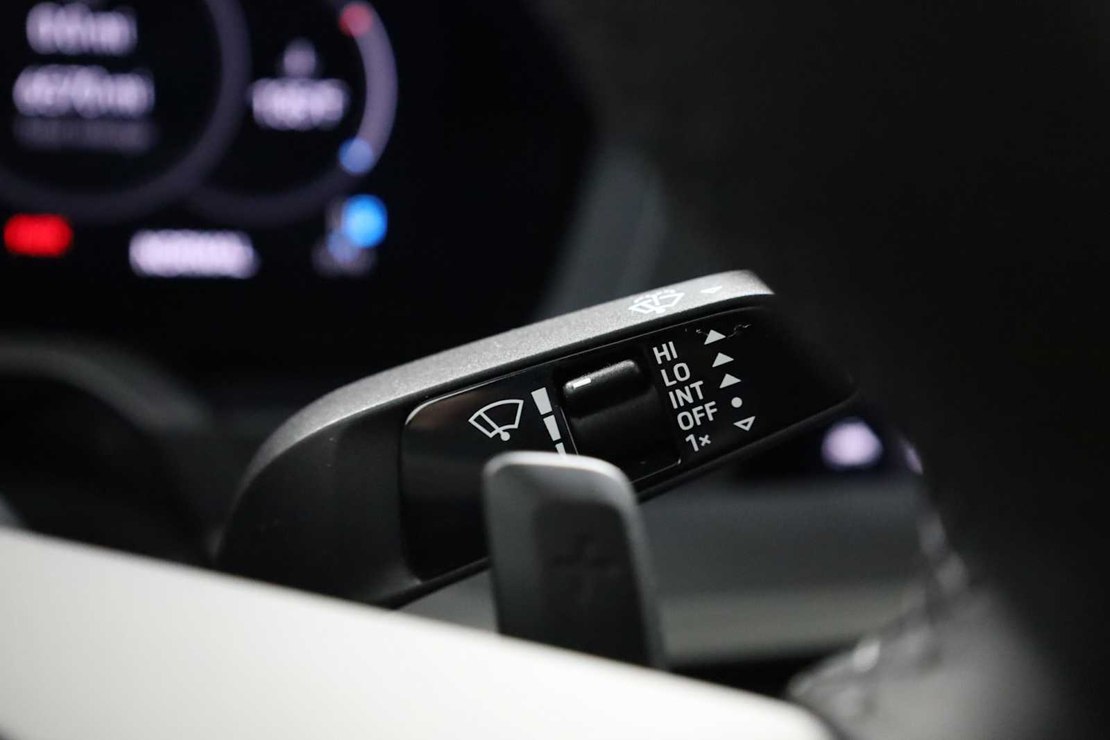 Thumbnail: 2025 Porsche 911 - 28