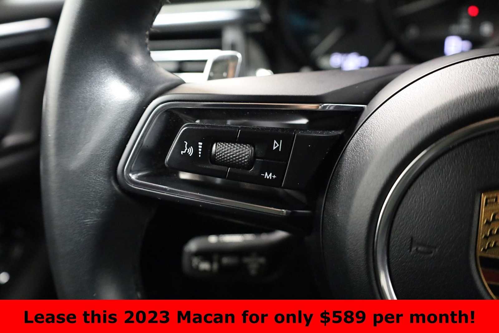 Thumbnail: 2023 Porsche Macan - 28