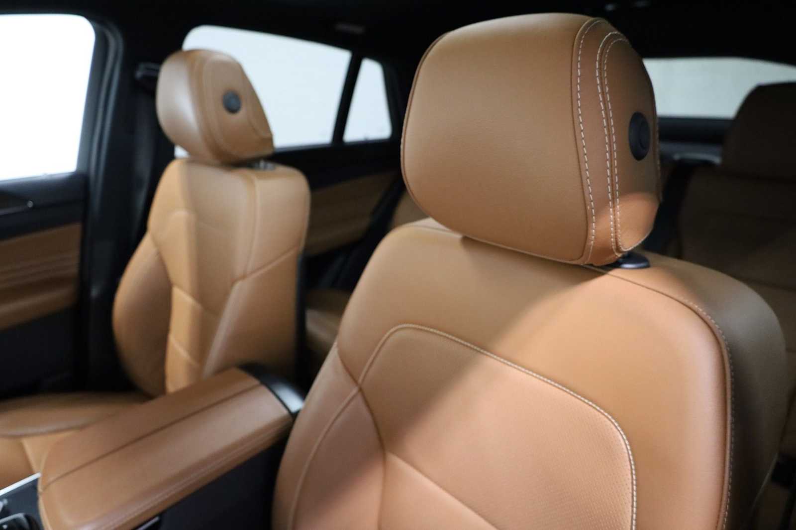 Thumbnail: 2017 Mercedes-Benz GLE - 18