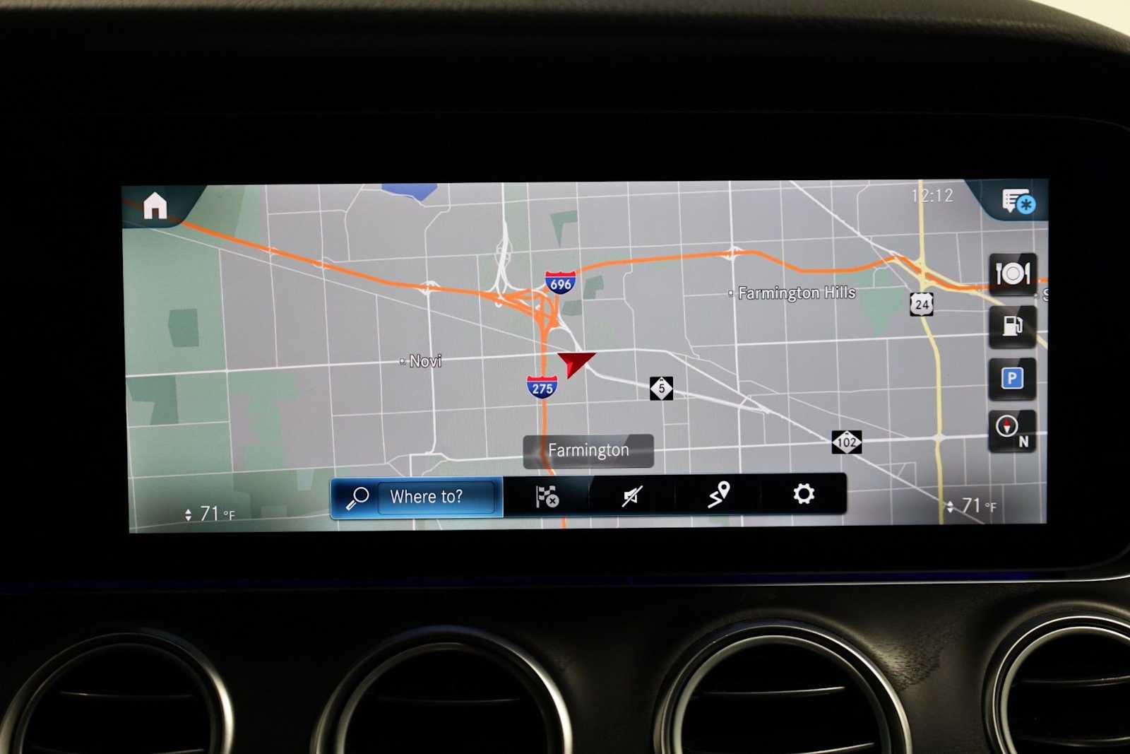 Thumbnail: 2023 Mercedes-Benz E-Class - 26