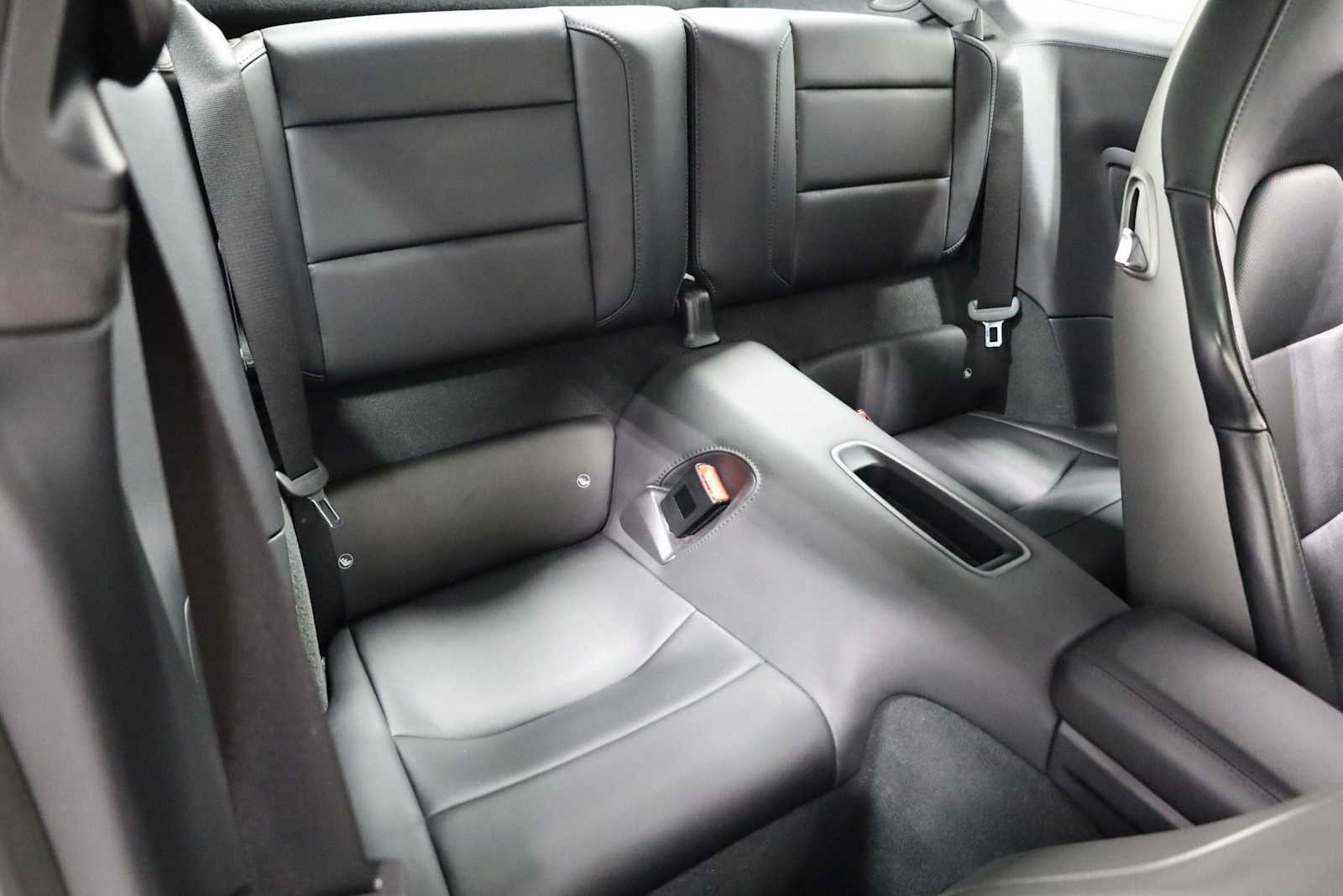 Thumbnail: 2019 Porsche 911 - 36