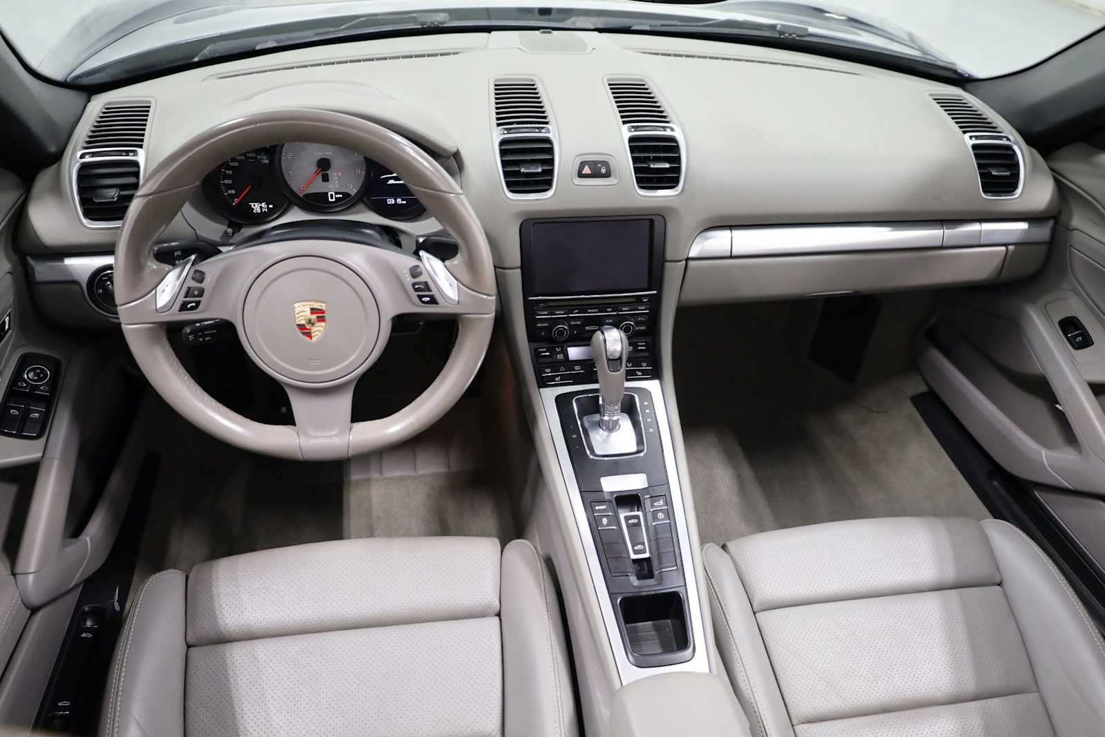 Thumbnail: 2013 Porsche Boxster - 23