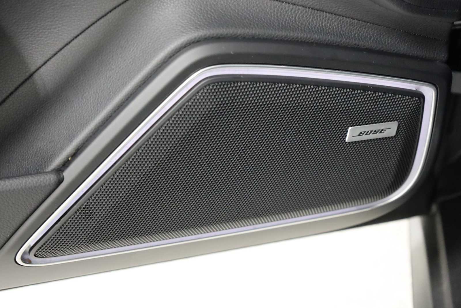 Thumbnail: 2023 Porsche Panamera - 17