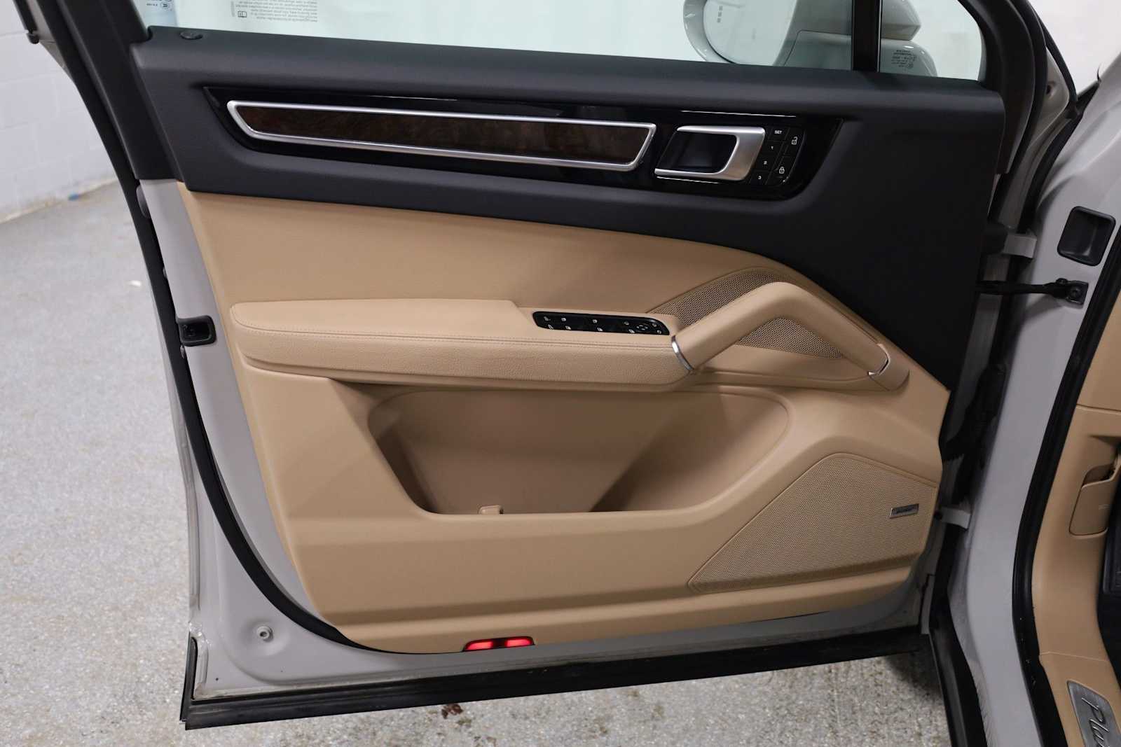 Thumbnail: 2023 Porsche  - 16