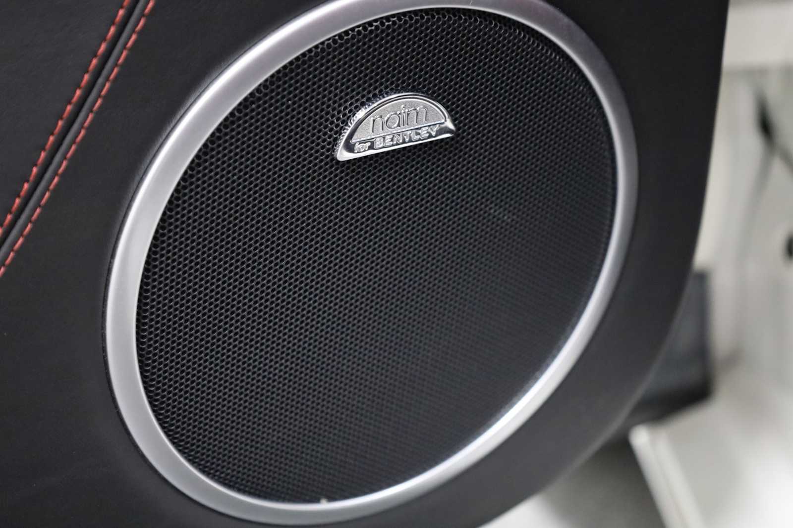 Thumbnail: 2013 Bentley Continental - 18