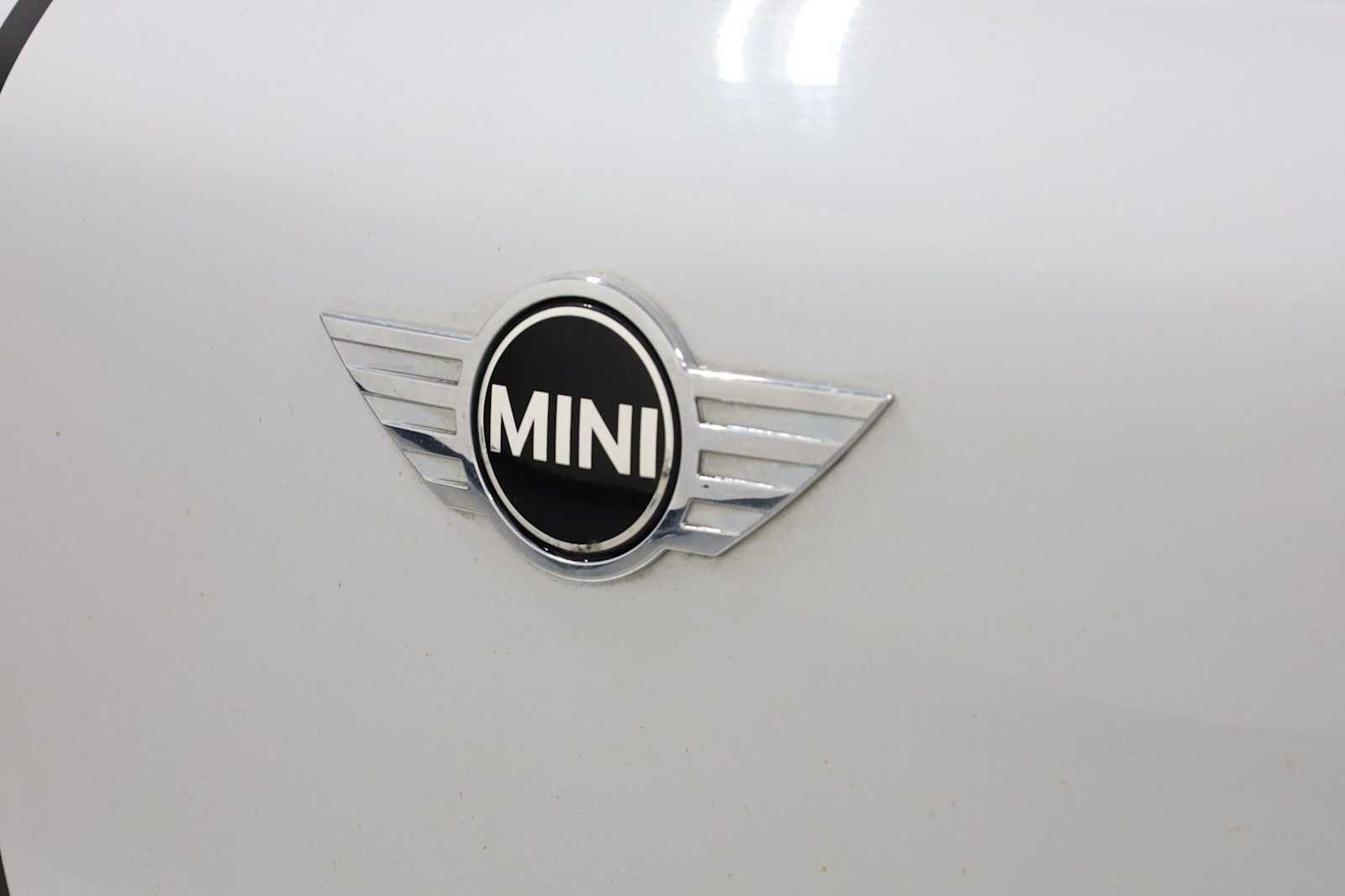 Thumbnail: 2016 MINI Cooper Countryman - 8