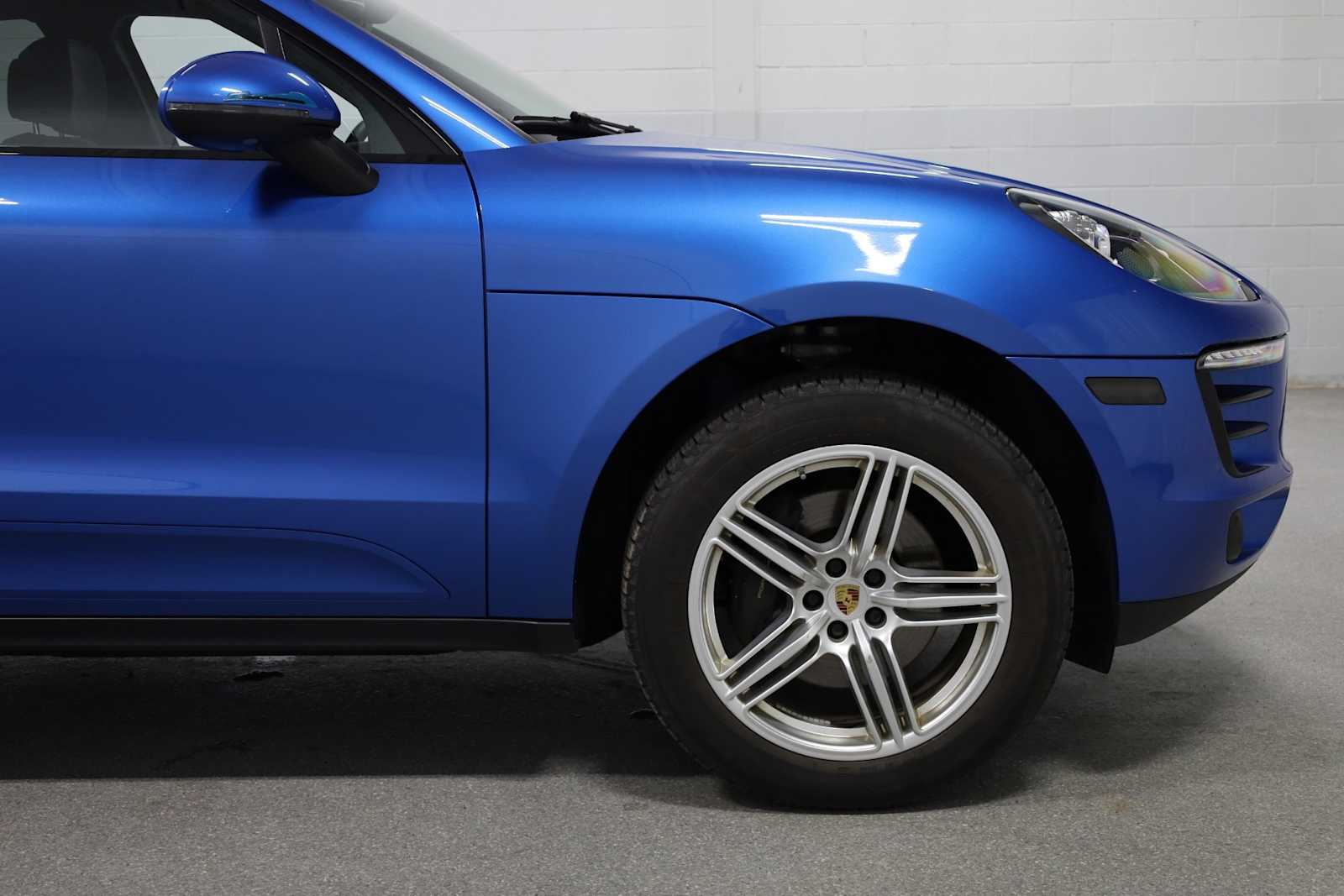 Thumbnail: 2018 Porsche Macan - 11