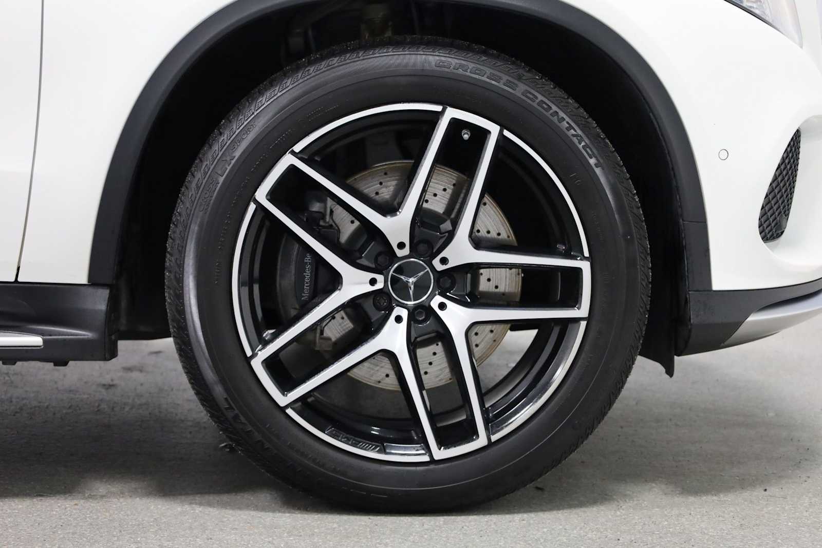 Thumbnail: 2017 Mercedes-Benz GLE - 12